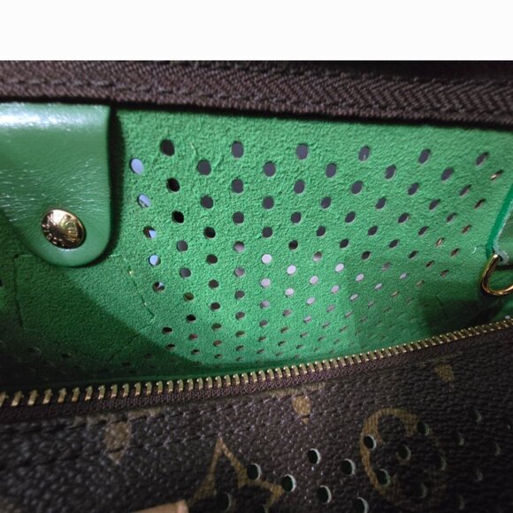 EUC RARE Authentic Limited Edition Louis Vuitton Perforated Speedy 30 - Picture 10 of 16